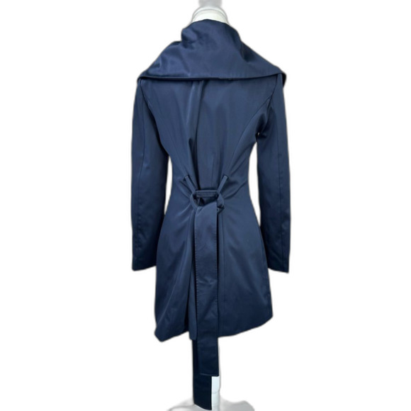 Ladies Tahari Trench Coat, Dark Blue Satin Portrait Collar Size Small Machine … - Picture 3 of 9